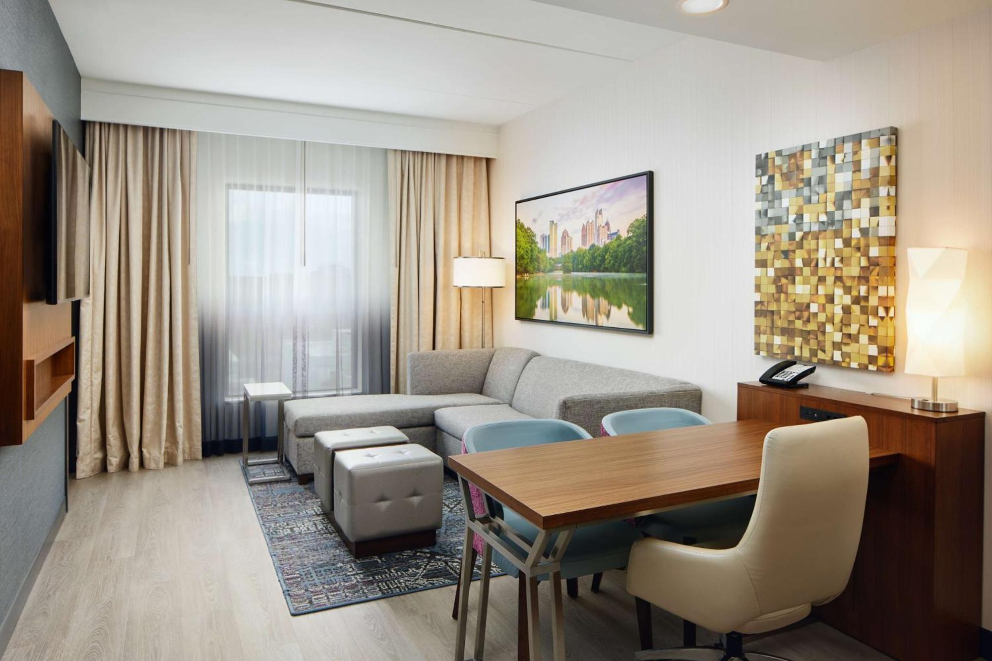 Embassy Suites By Hilton Atlanta Airport North Hapeville المظهر الخارجي الصورة
